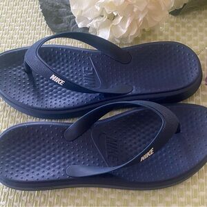 Men’s Nike Arch Flip Flops